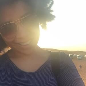 Meet your Posher, Mercedes